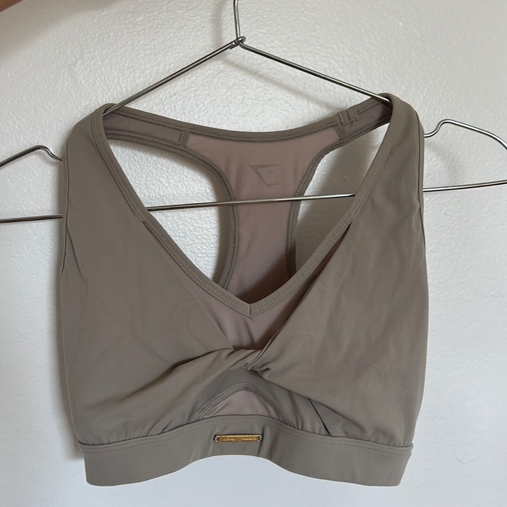 Gymshark Whitney Simmons sportsbra small